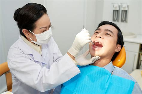 Konsultasi dokter gigi